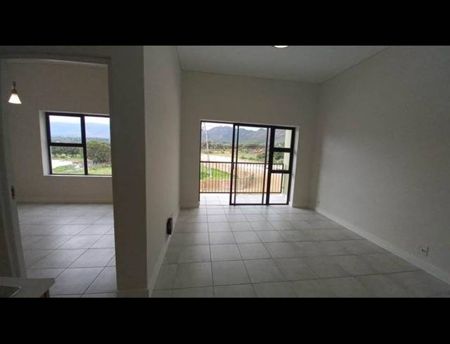 1 BEDROOM PROPERTY TO RENT IN GREENBAY ECO ESTATE